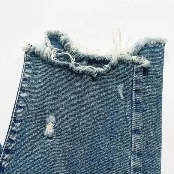 Pistola Nico High Rise Mom Fit Jeans in Bluegrass Wash Size 27 NWT - Picture 6 of 9